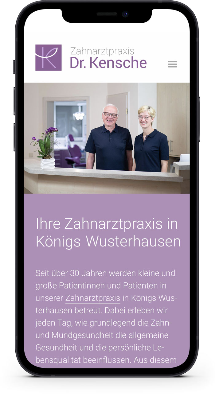 Website Zahnarztpraxis auf Smartphone